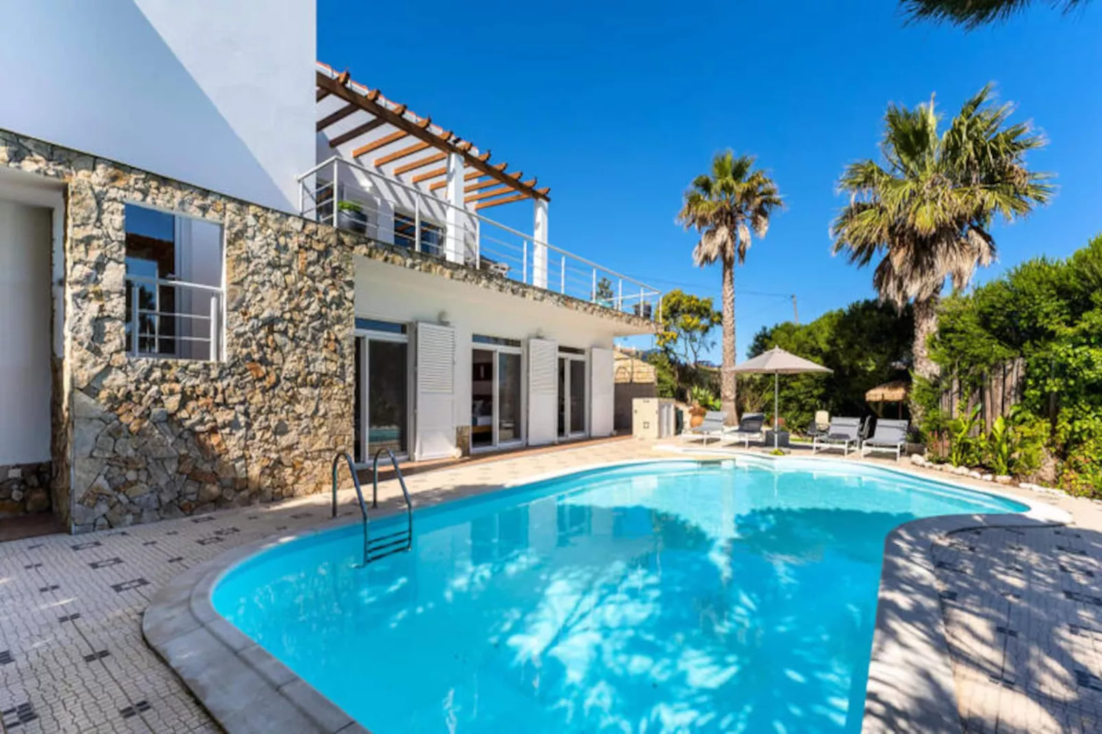 Duas Palmeiras-Nicht zugeordnet