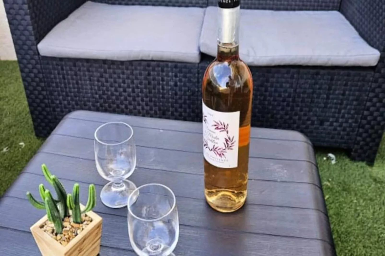 Résidence Villa Camarguaise : Entre Plage Et Centre Ville Avec Bassin Ext&eacute;rieur-Non tagué