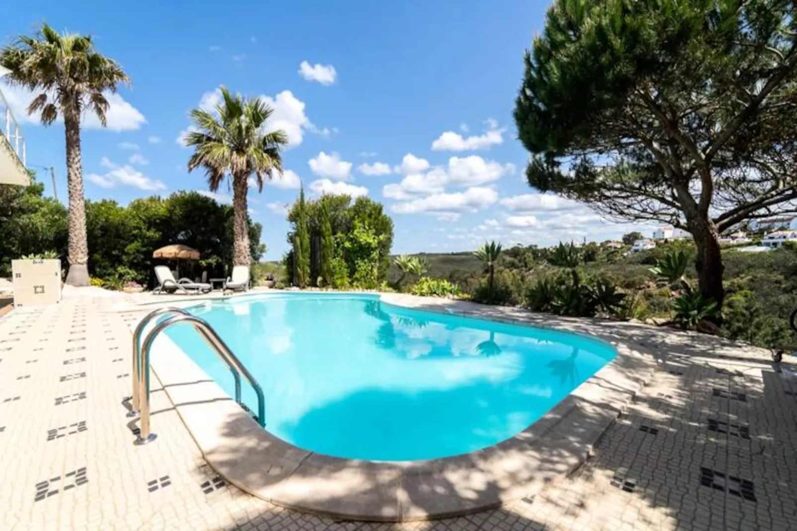 Duas Palmeiras-Nicht zugeordnet