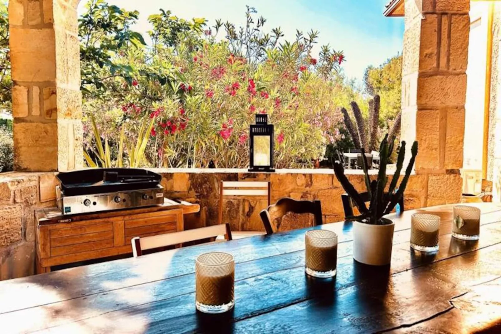 Villa Secret Du Jardin Face &agrave; La Mer-Untagged