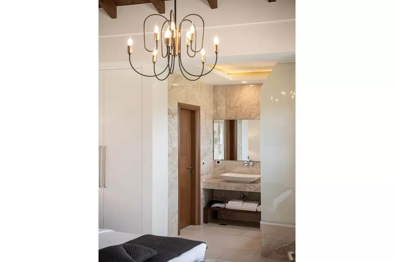 Villa Aloni 8prs-Chambre