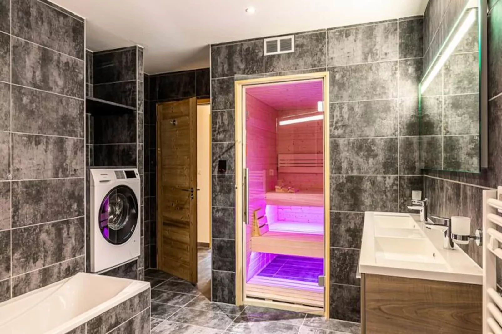 AlpChalets Portes du Soleil *****-Untagged