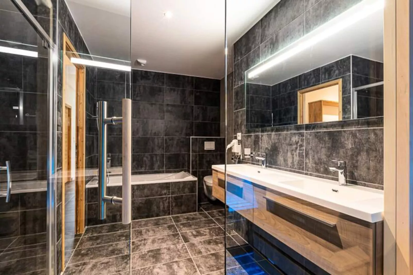 AlpChalets Portes du Soleil *****-Untagged