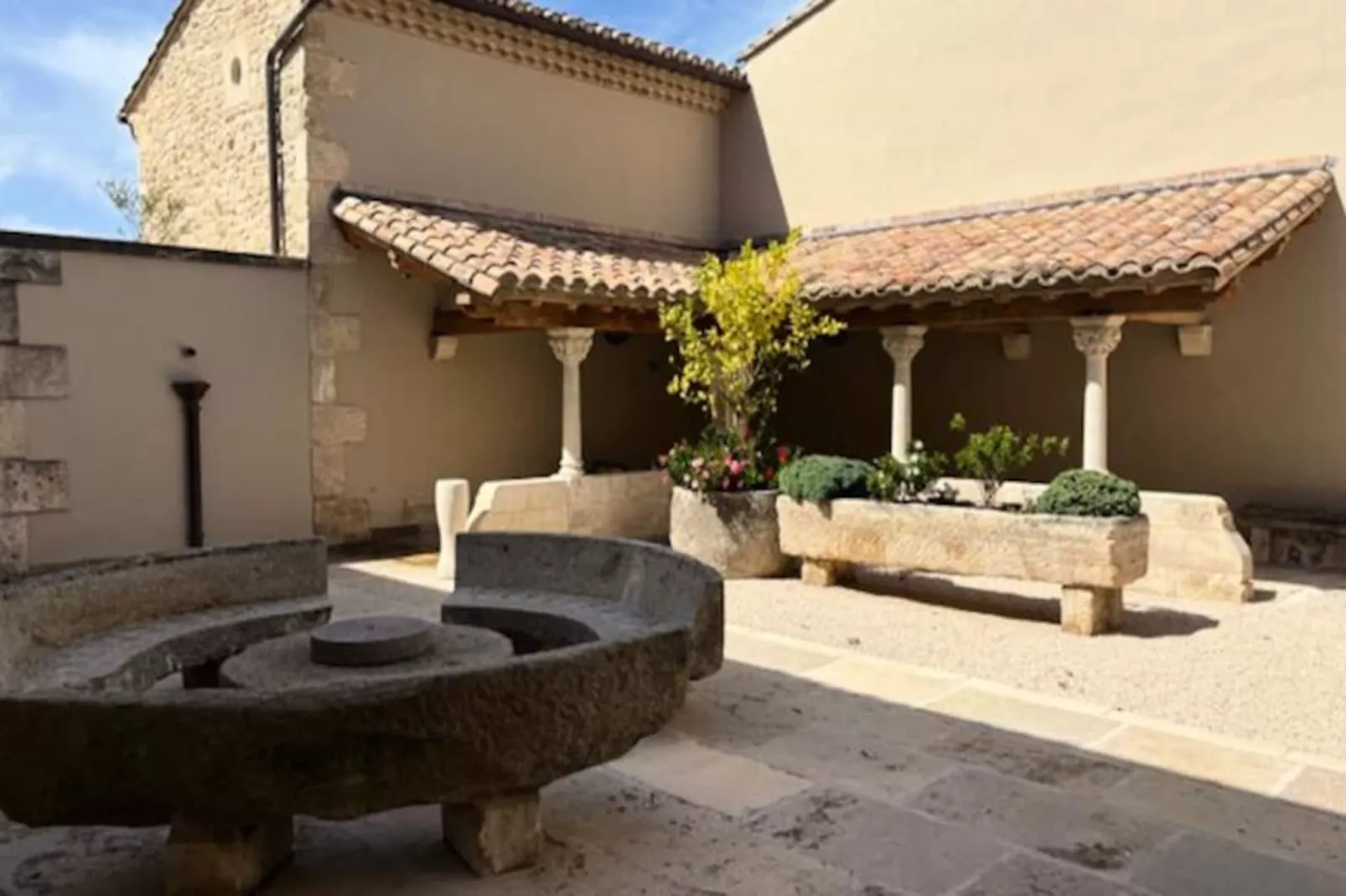 Le Mas Caladoc &ndash; Domaine De Luxe Avec Spa Privatif En Provence-Untagged