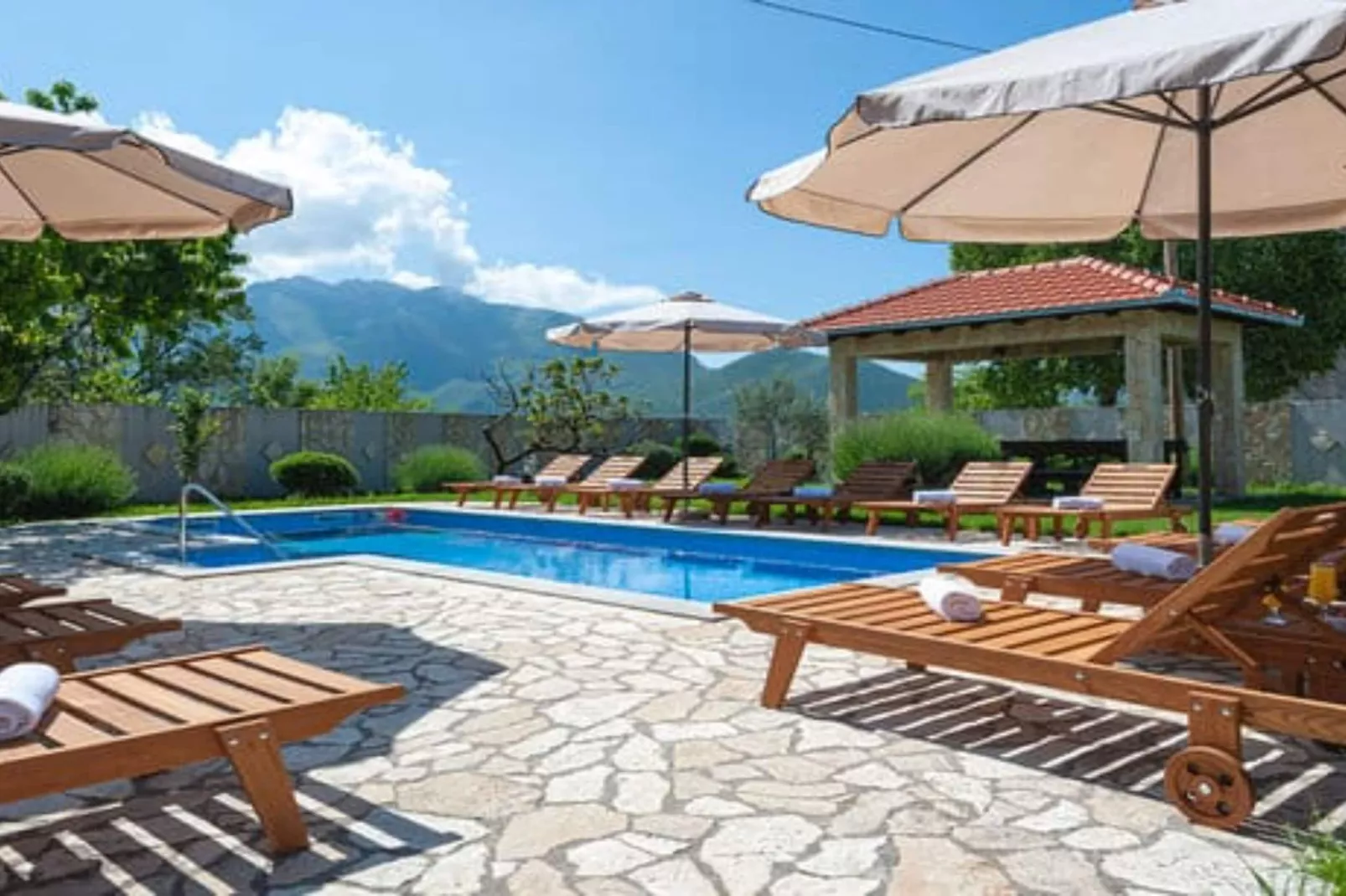 Villa Popovića Dvori -  Six Bedroom Villa with Pool-Piscine