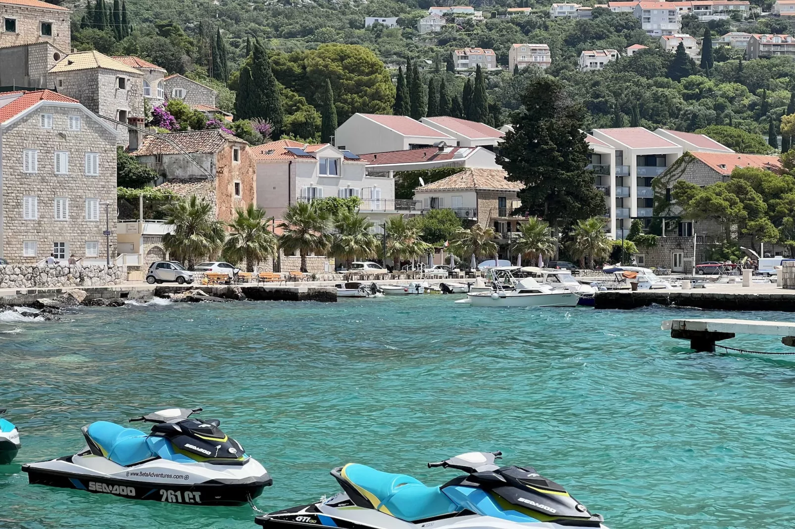 Apartment LaVilla - Two Bedroom Apartment with Balcony and Sea View (Žuti)-Ambiance