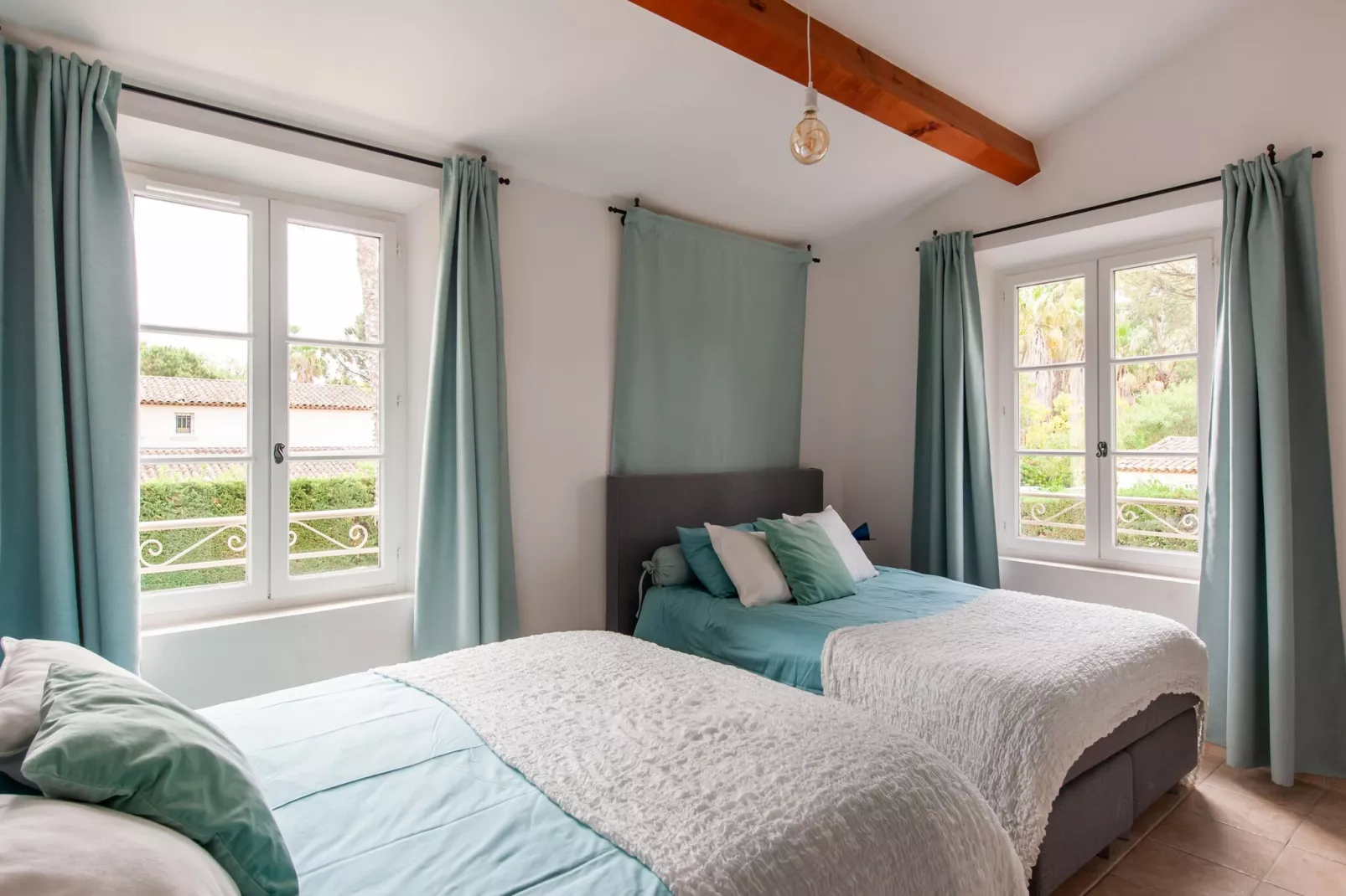Villa Castellane version 8 pers-Bedroom