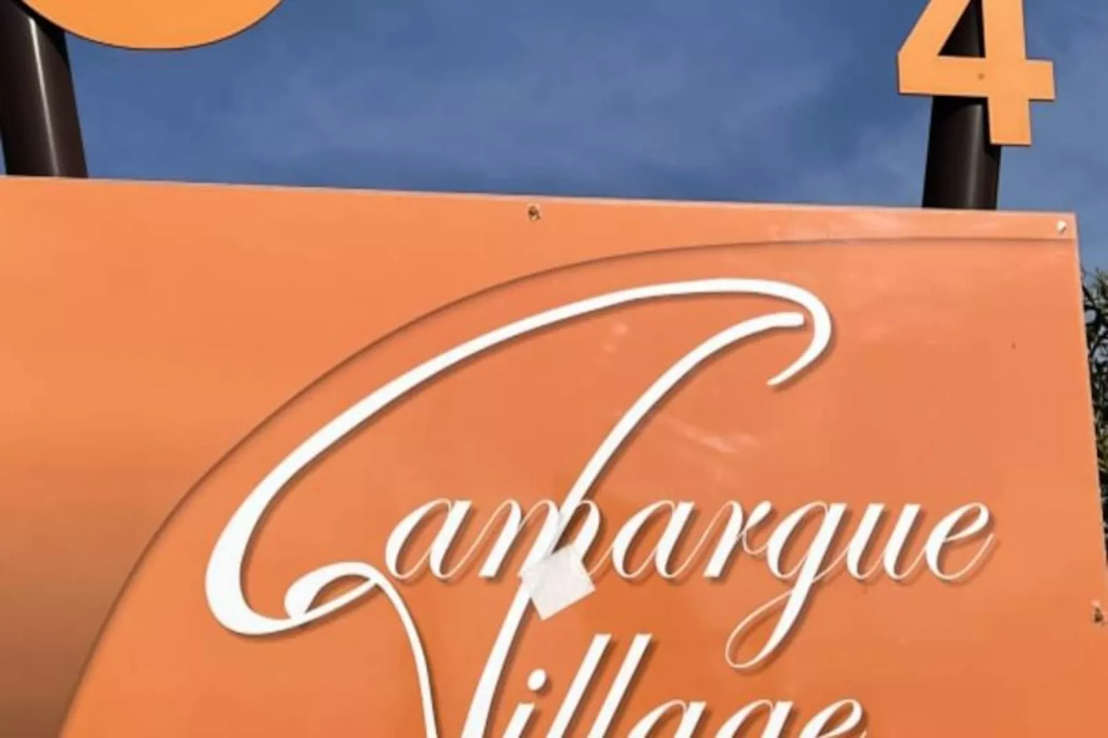 Résidence Appartement Camargue Village &agrave; Deux Pas De La Plage Du Boucanet