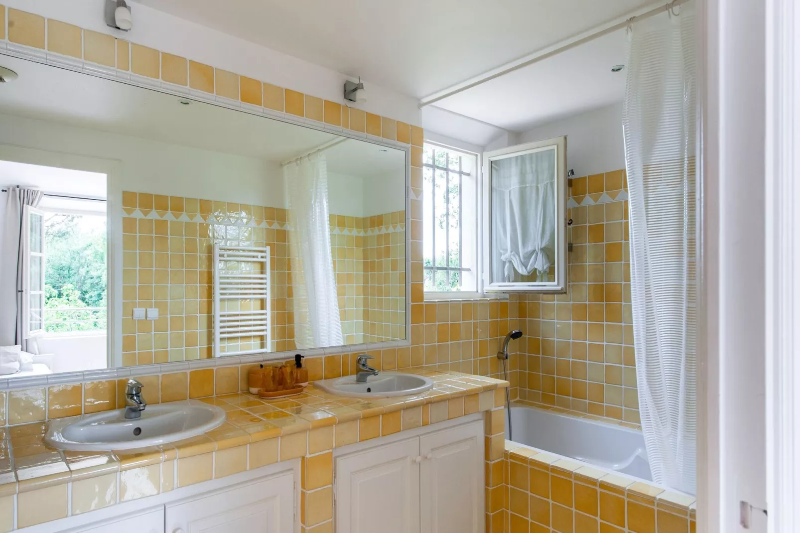 Villa Castellane version 8 pers-Bathroom