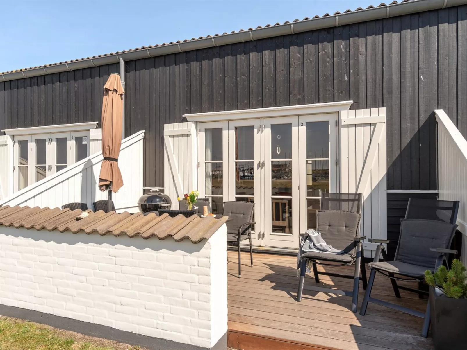 "Idunn" - 100m to the fjord-Draußen