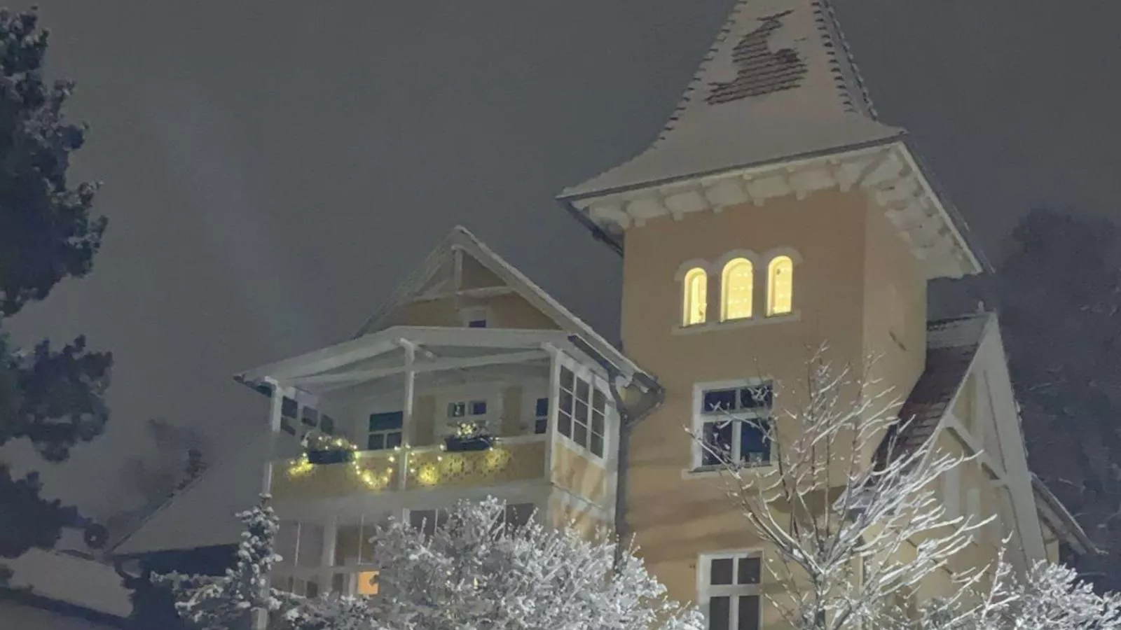 Villa Charlotte-Exterior in winter