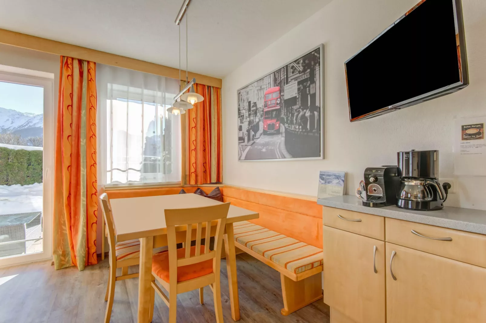 Appartment groß-Esszimmer