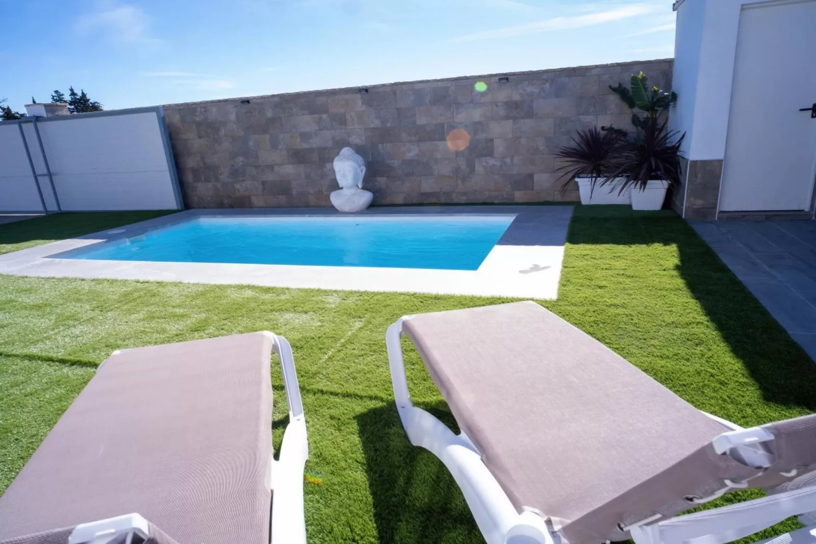 4676-+34696547830-Piscine