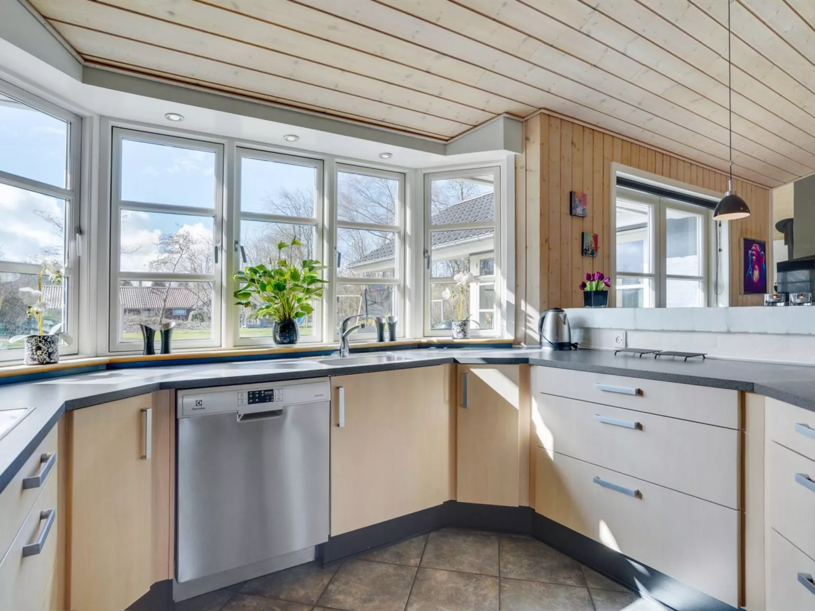 "Esben" - 11km from the sea-Dedans