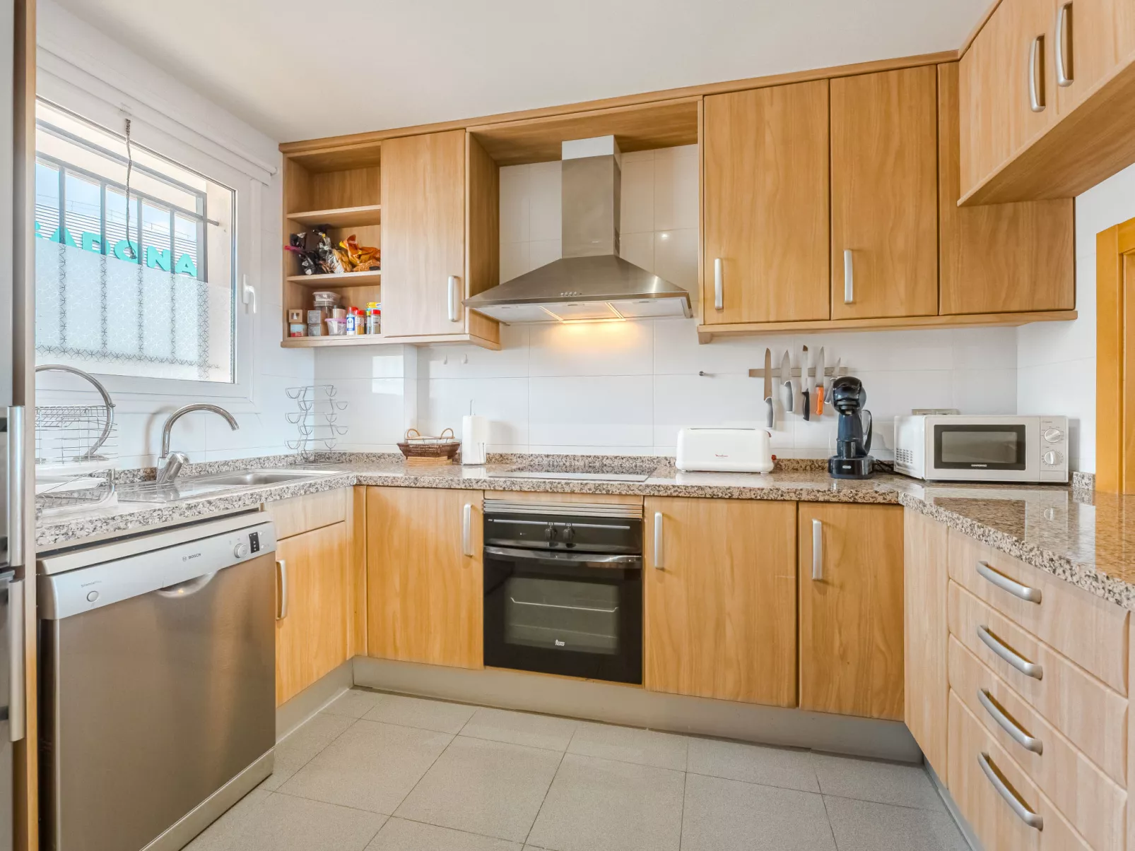 Santiago Seaview-Inside