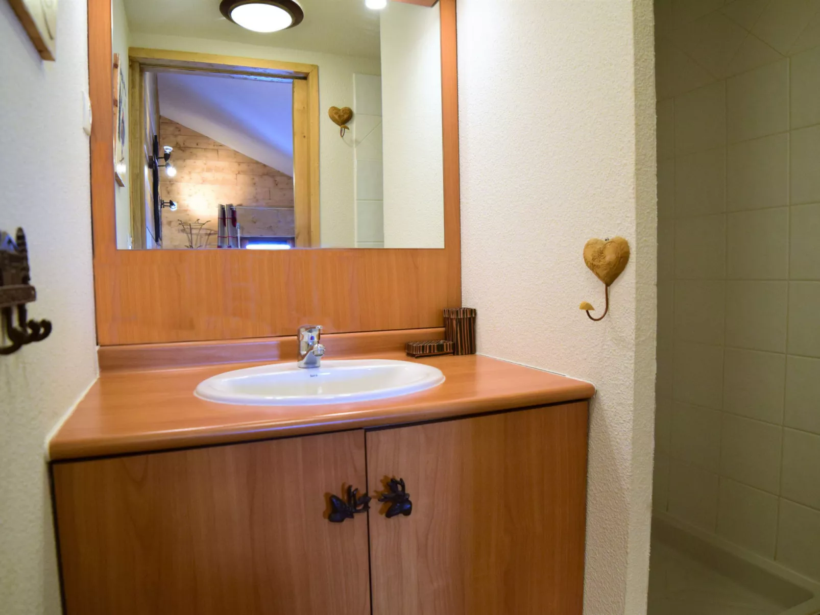 Balcons des Pistes C-Drinnen