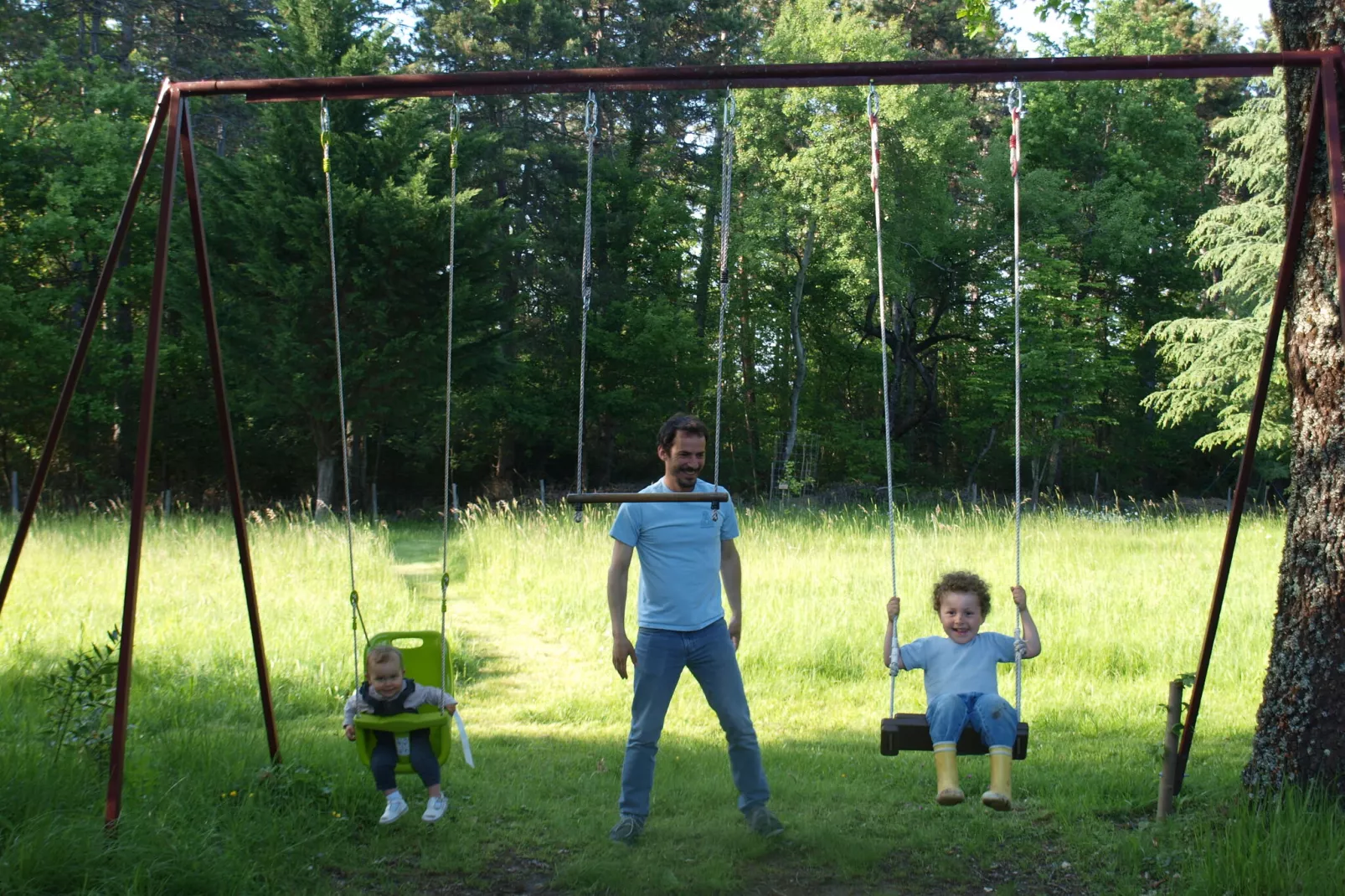 La Cipière - L'Hirondelle-Park facilities