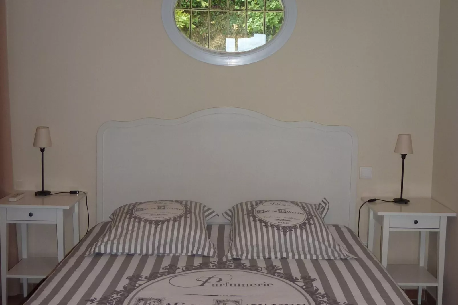 Petite Villa St Paul-Bedroom