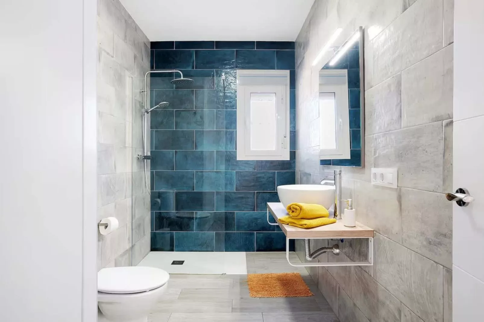 VillaÁlvaroPiscina-Bathroom