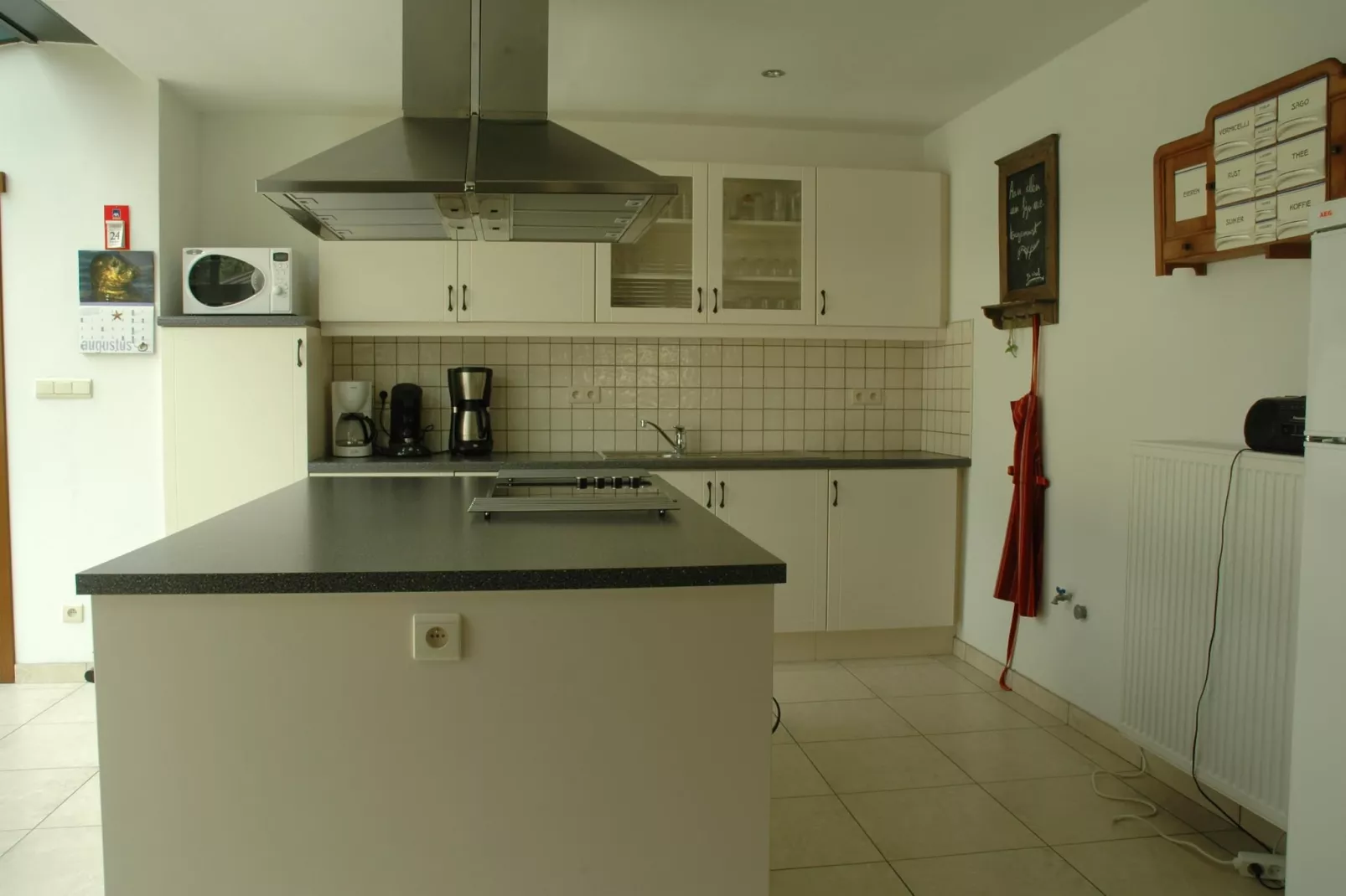 Vue Sur La Vallée-Kitchen