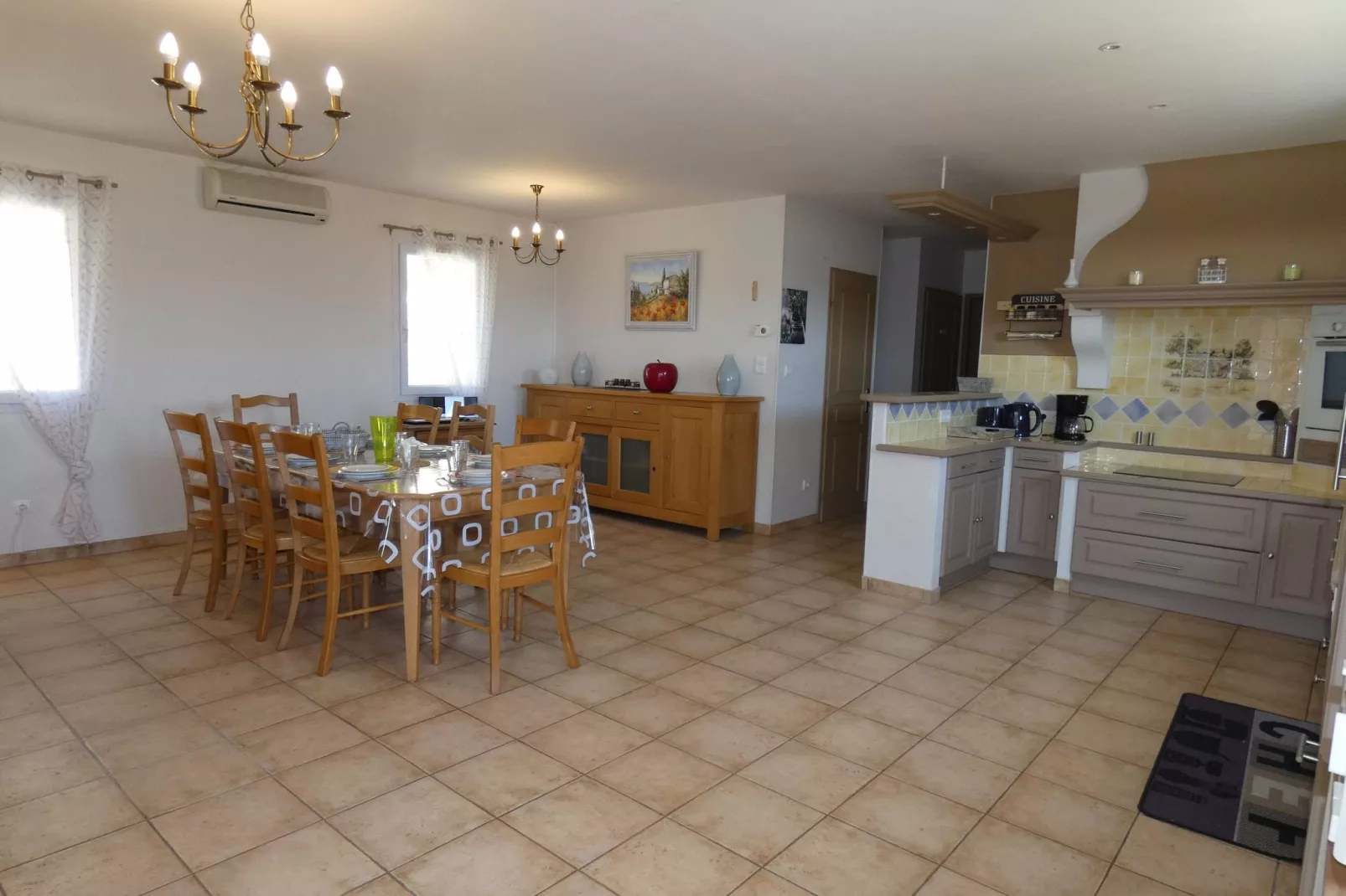 Grand villa St Paul-Kitchen