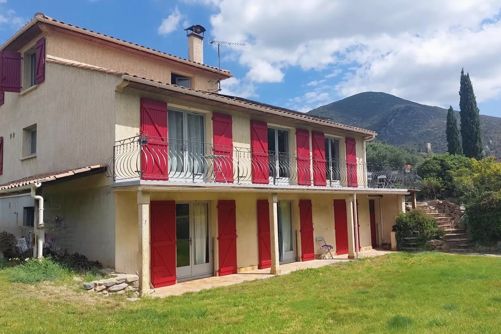 Au bord de L'Orb-Exterior summer