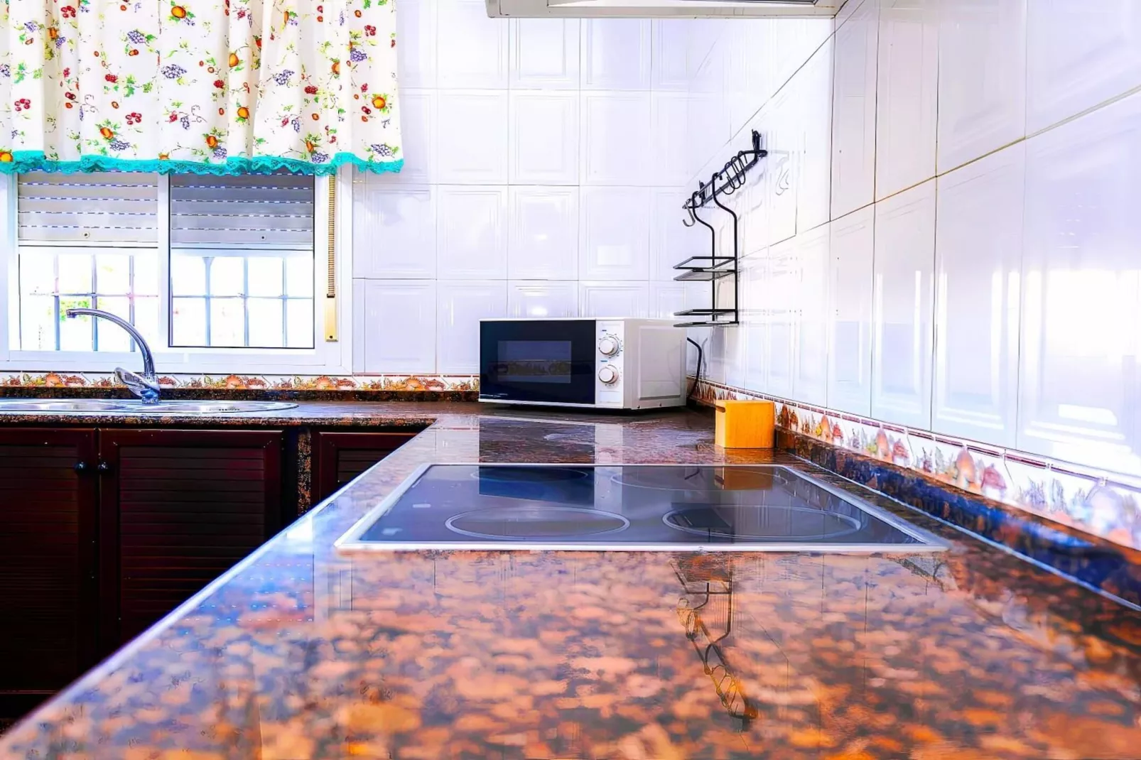 1024-+34606575107-Cuisine