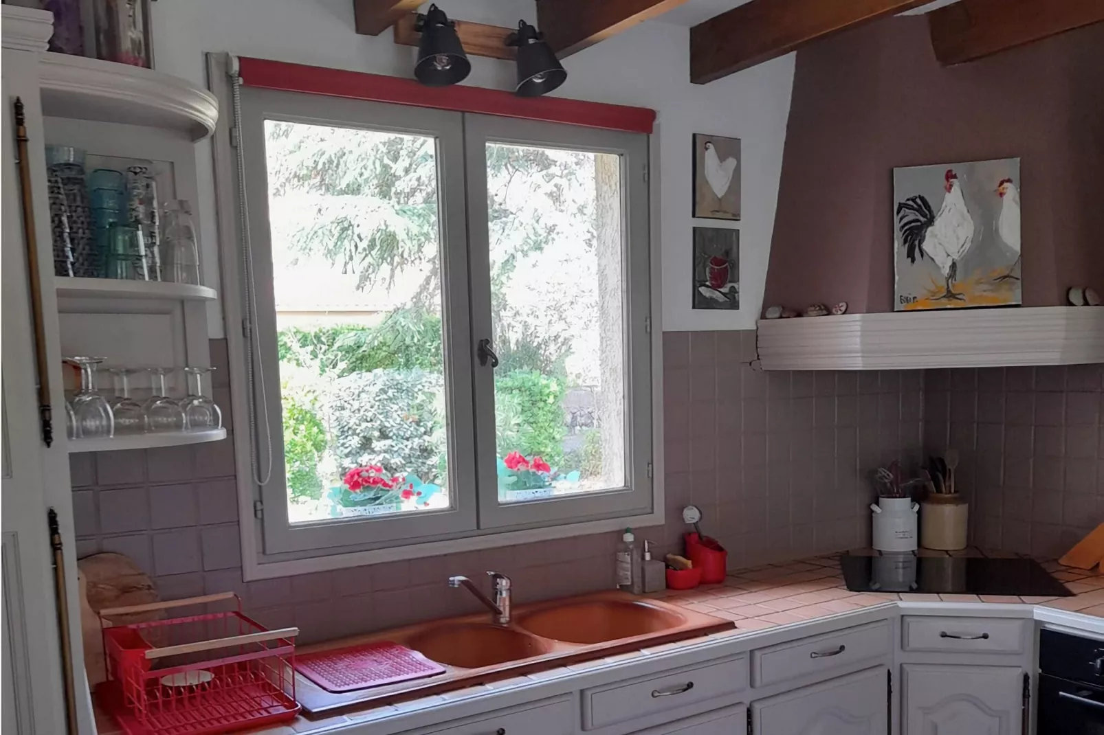 Au bord de L'Orb-Kitchen