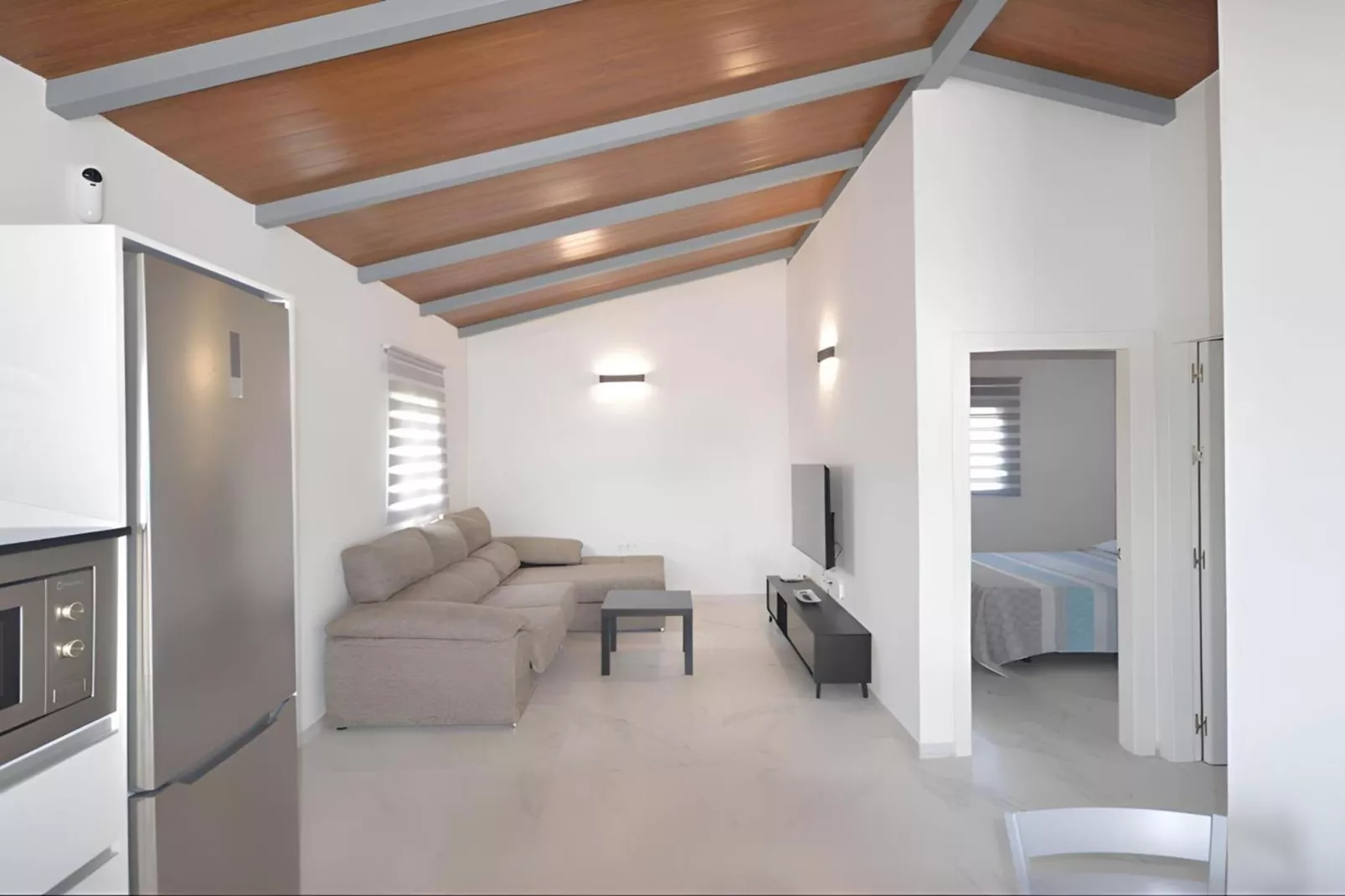 4676-+34696547830-Salon