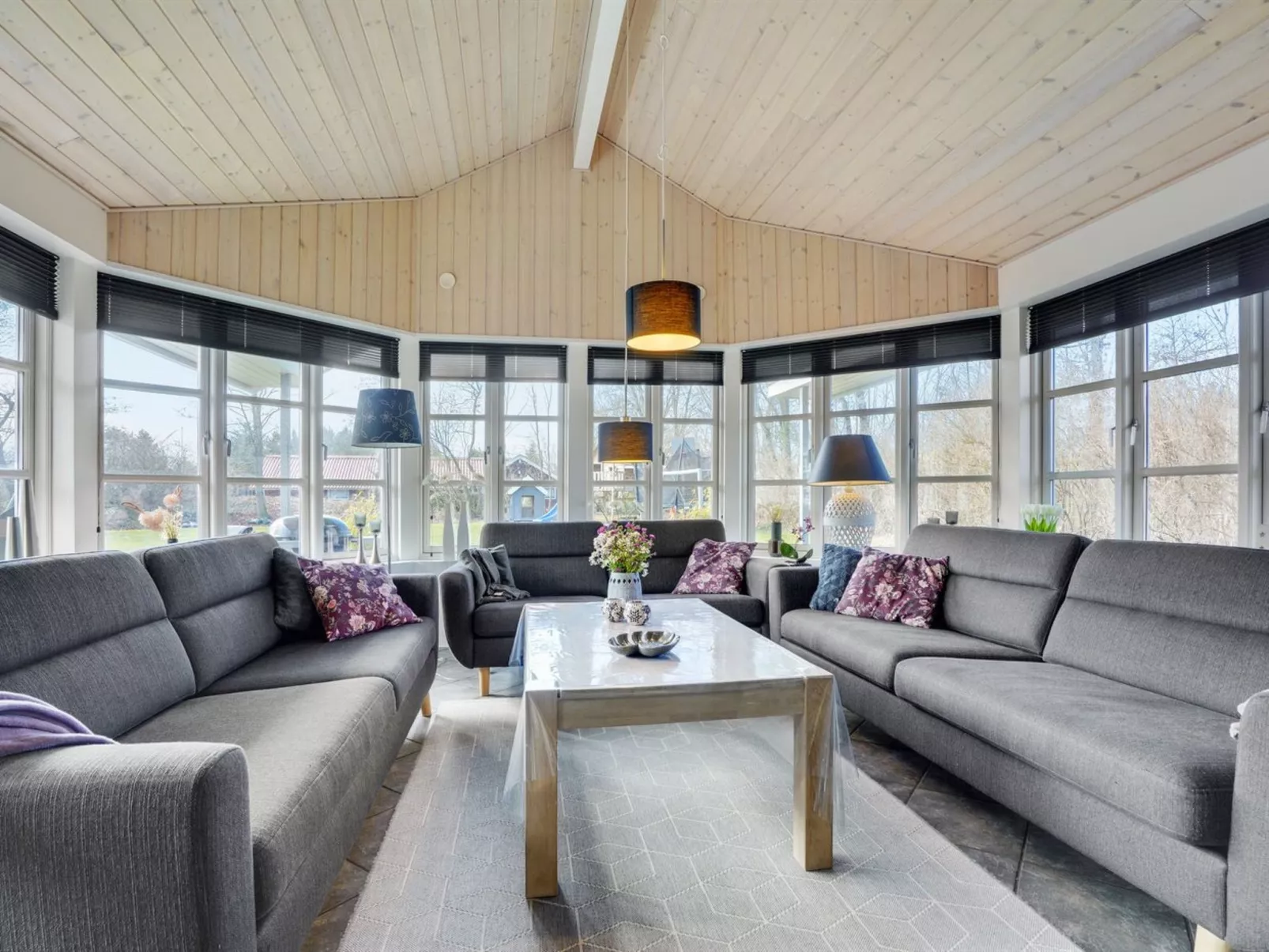 "Esben" - 11km from the sea-Dedans