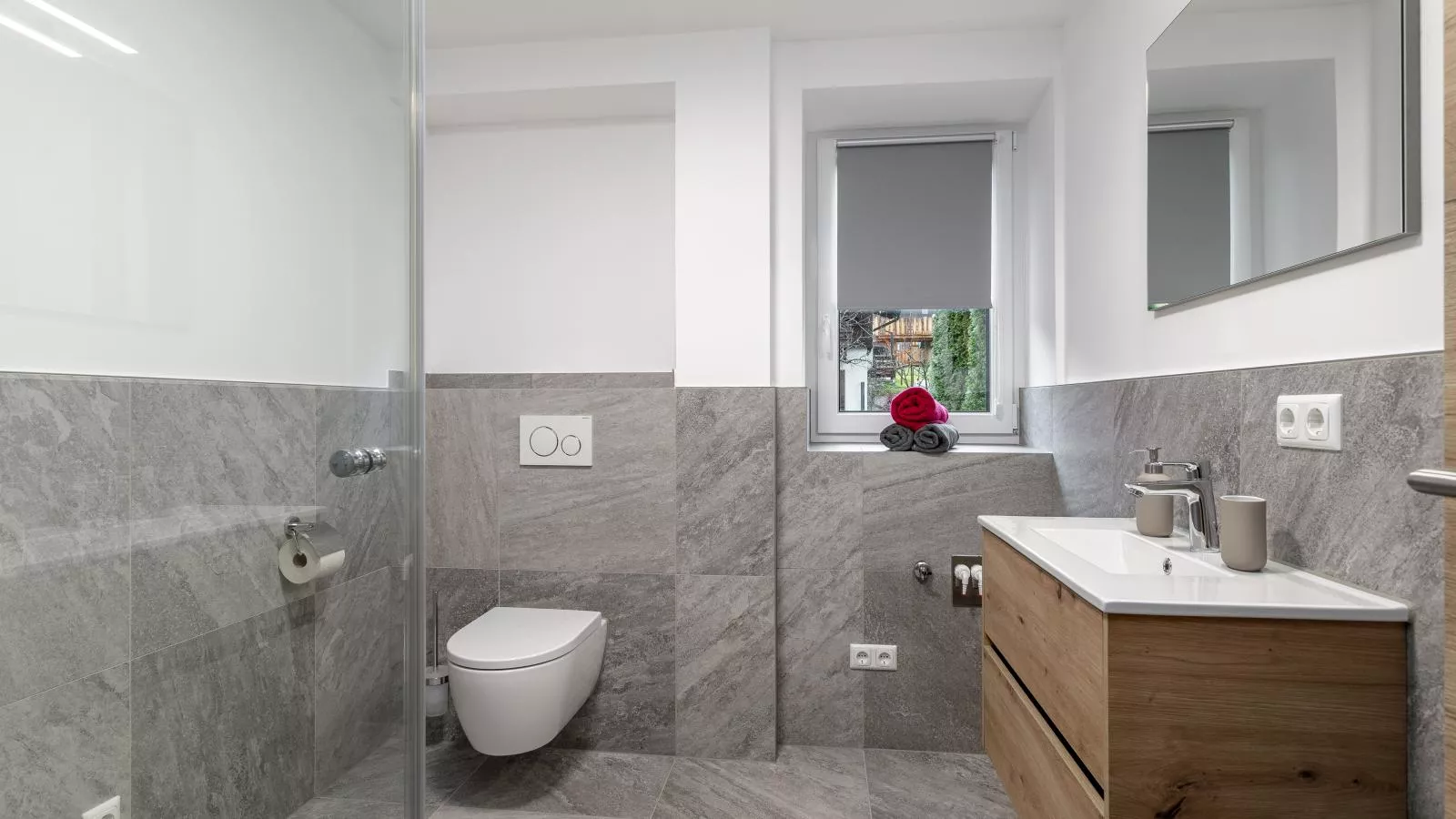 Tennerhof Apartments Top 3-Bathroom