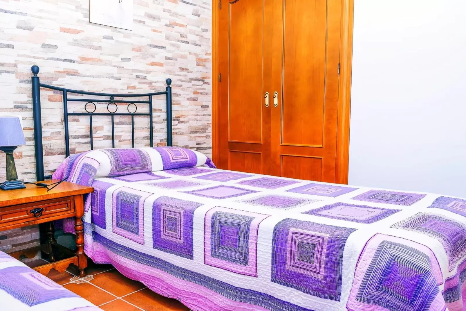 1024-+34606575107-Chambre