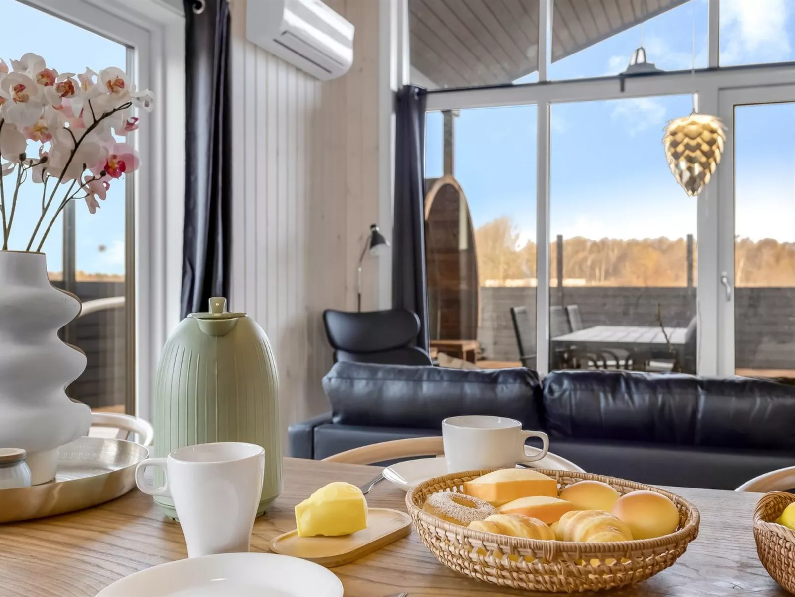 "Thorin" - 1.2km from the sea-Dedans