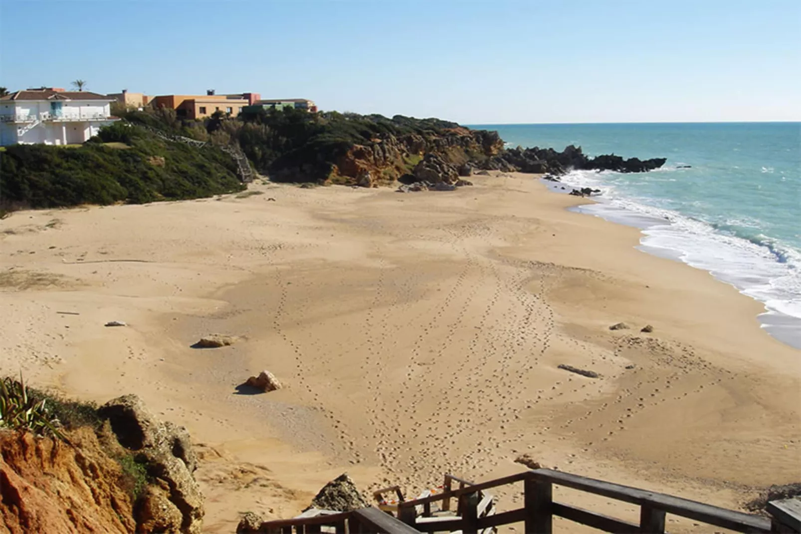 4976- +34636021638-Areas within 20km in summer