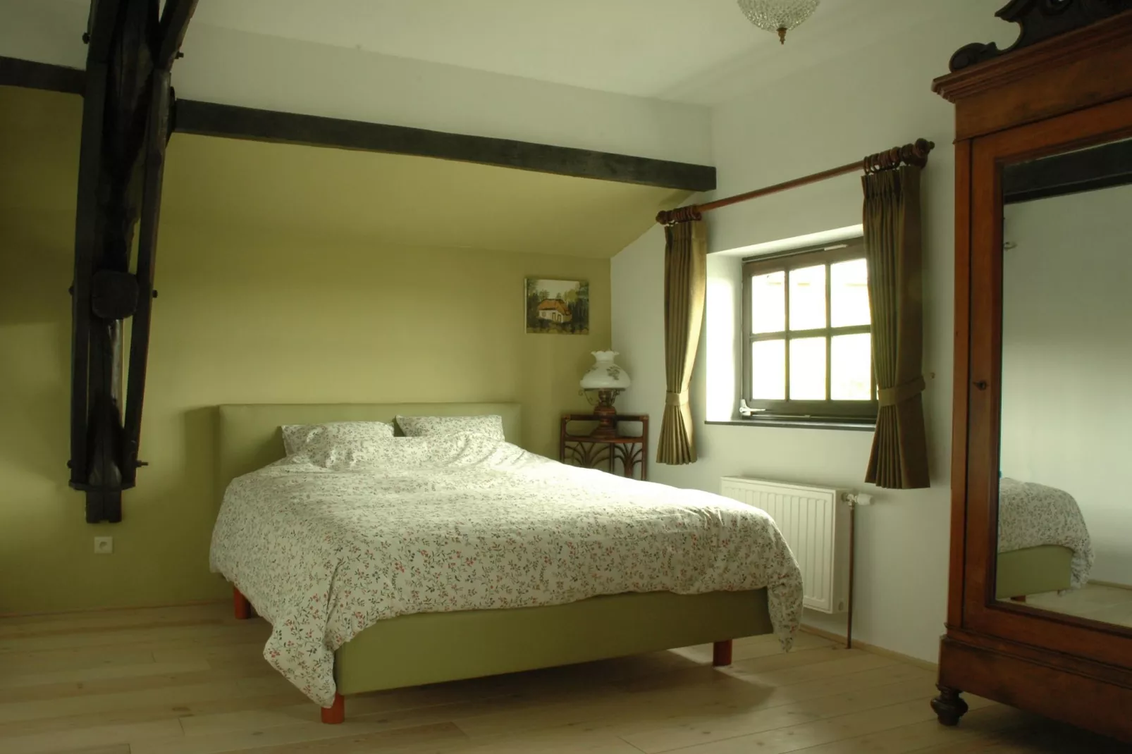 Vue Sur La Vallée-Bedroom