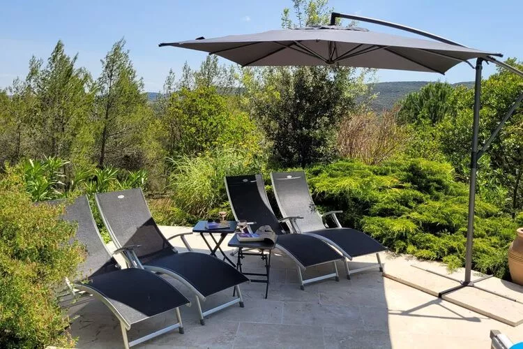 La Tinasse-Gardens summer