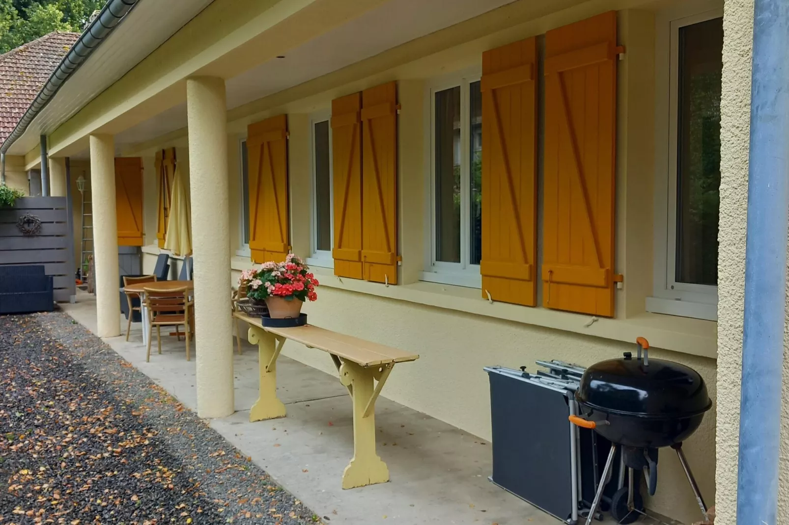 Le Bon Sentiment-Terrace balcony