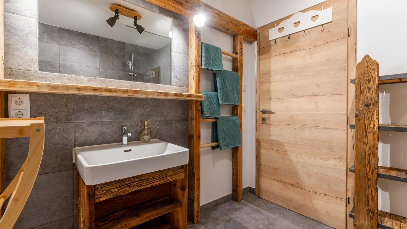 Tauernapart I und II-Salle de bain