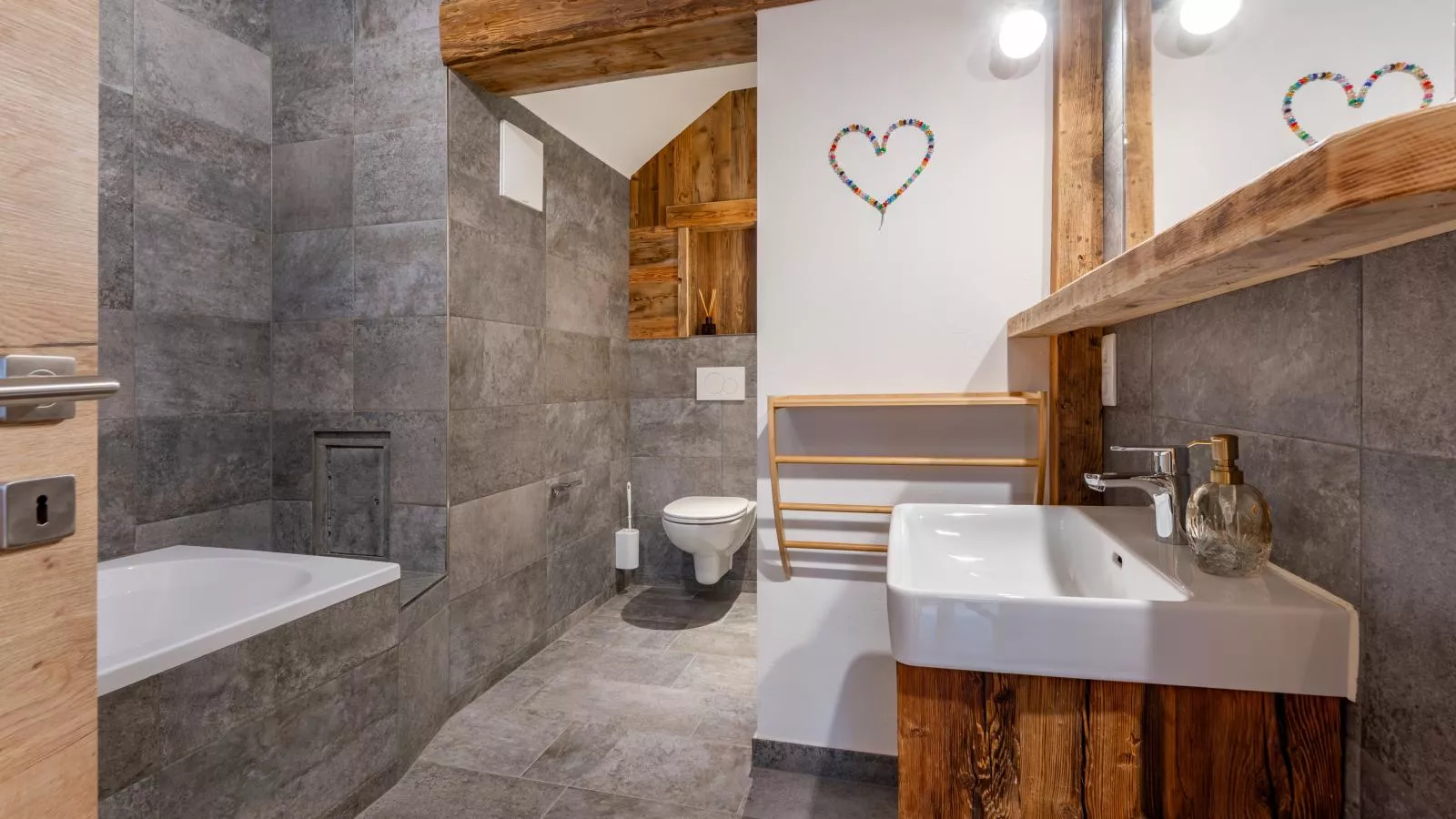 Tauernapart I und II-Salle de bain