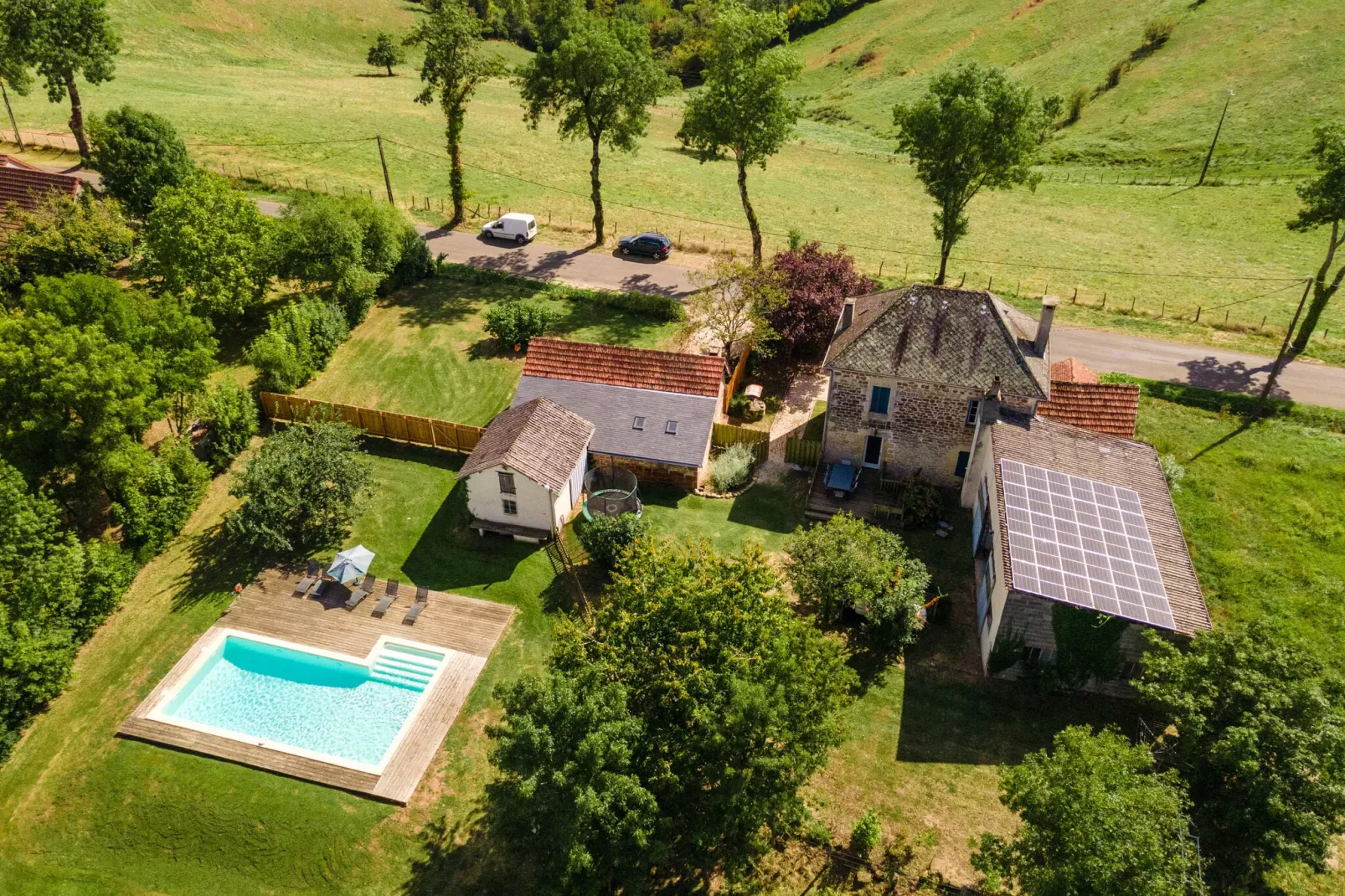 La Forge-Exterior summer
