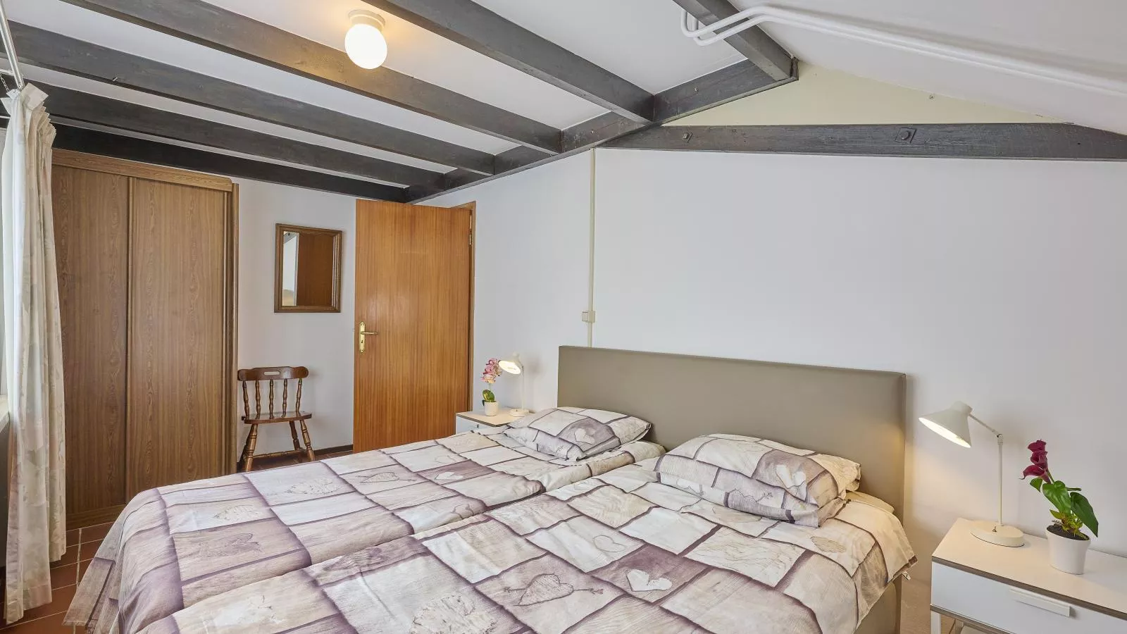 De Vrije Vogel-Chambre