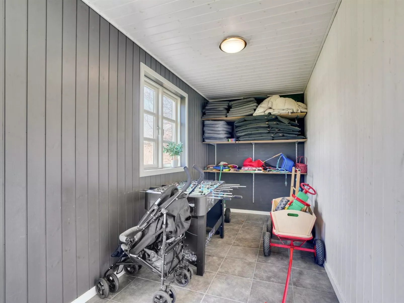 "Esben" - 11km from the sea-Dedans