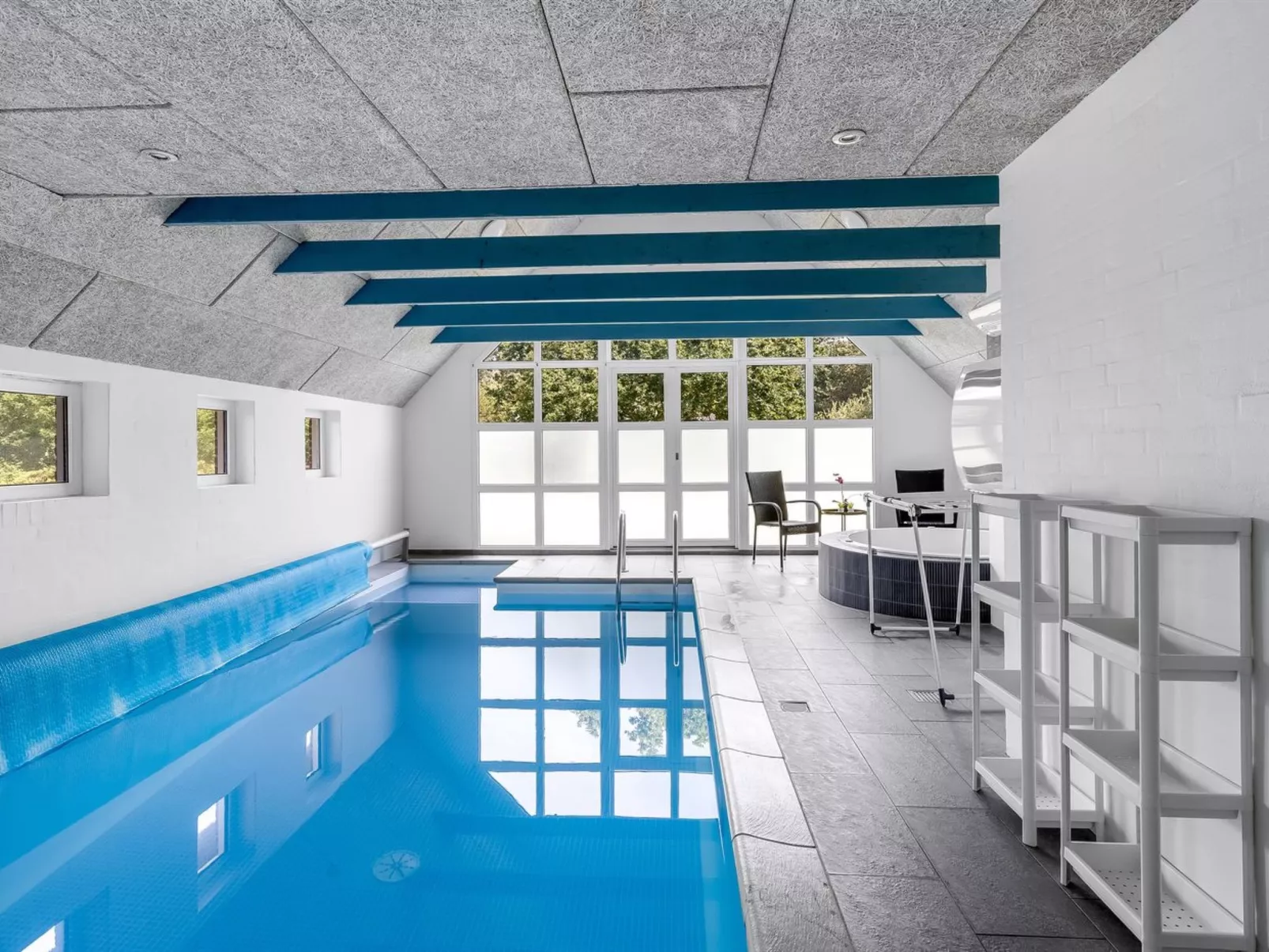 "Sondra" -  from the sea-Dehors