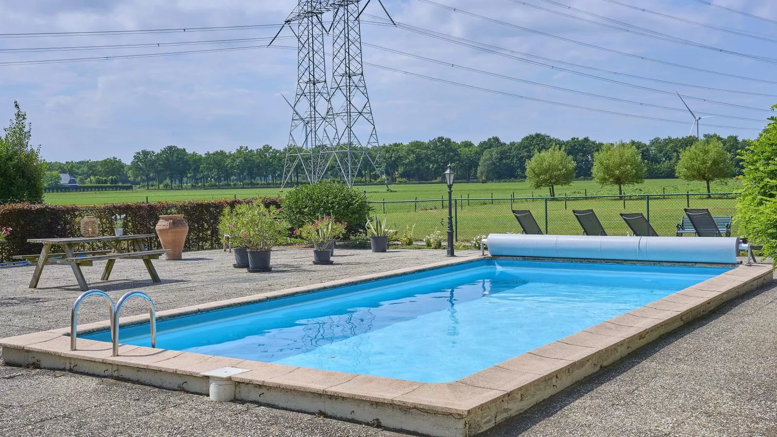 De Vrije Vogel-Piscine