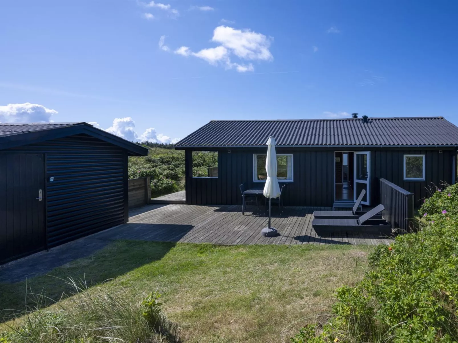 "Efra" - 400m from the sea-Outside