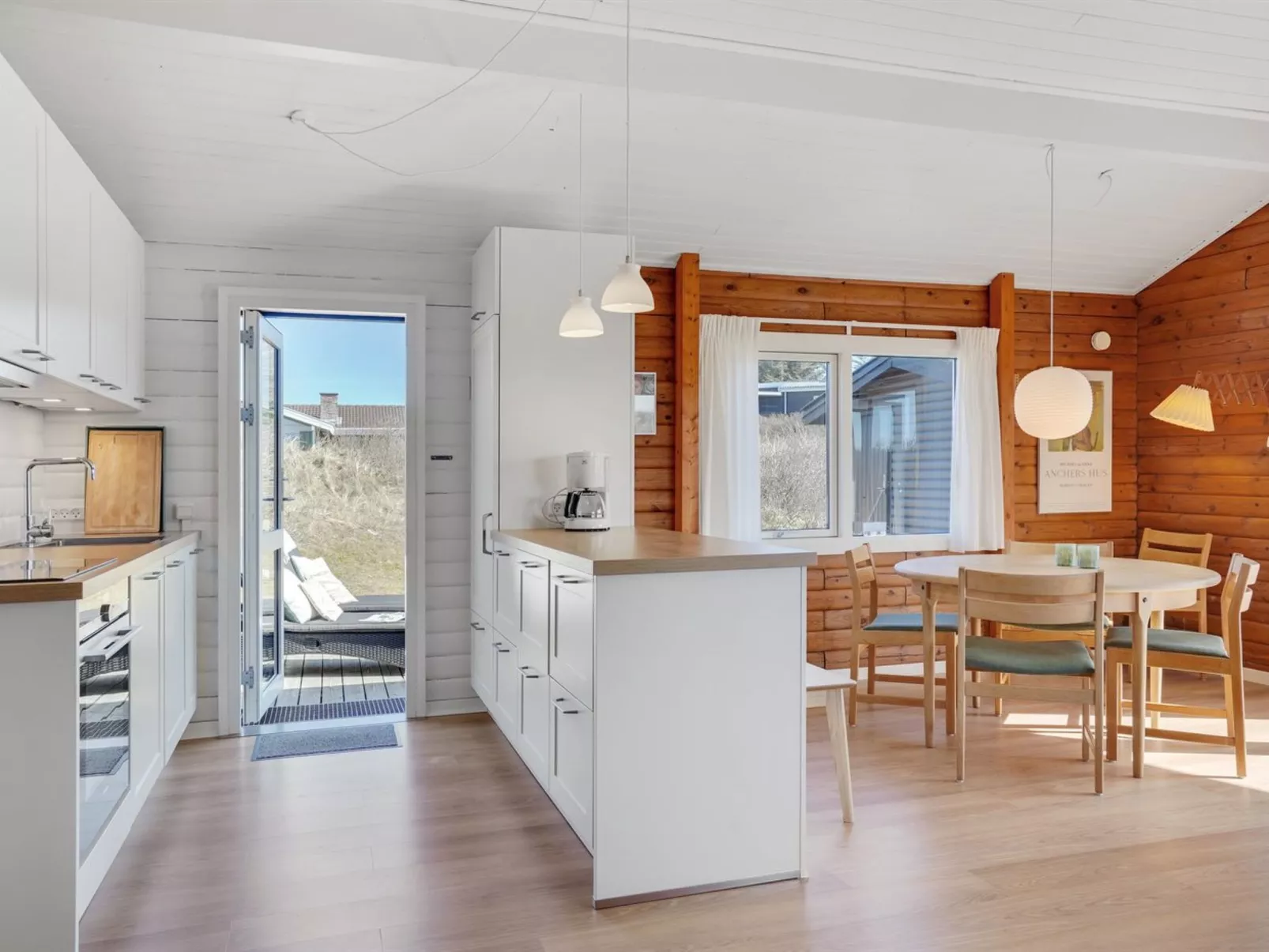 "Efra" - 400m from the sea-Inside