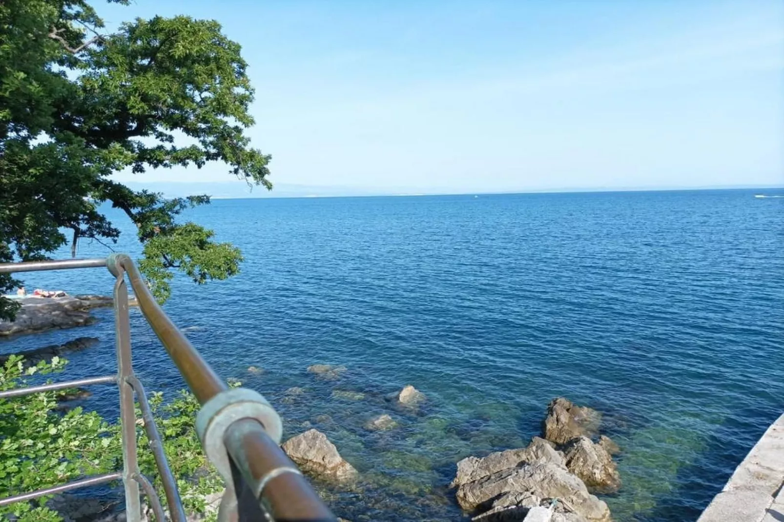 Aqua Maris Lovran - Two Bedroom Apartment with Balcony and Sea view-Ambiance