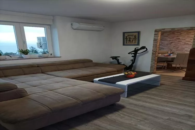 Aqua Maris Lovran - Two Bedroom Apartment with Balcony and Sea view-Intérieur