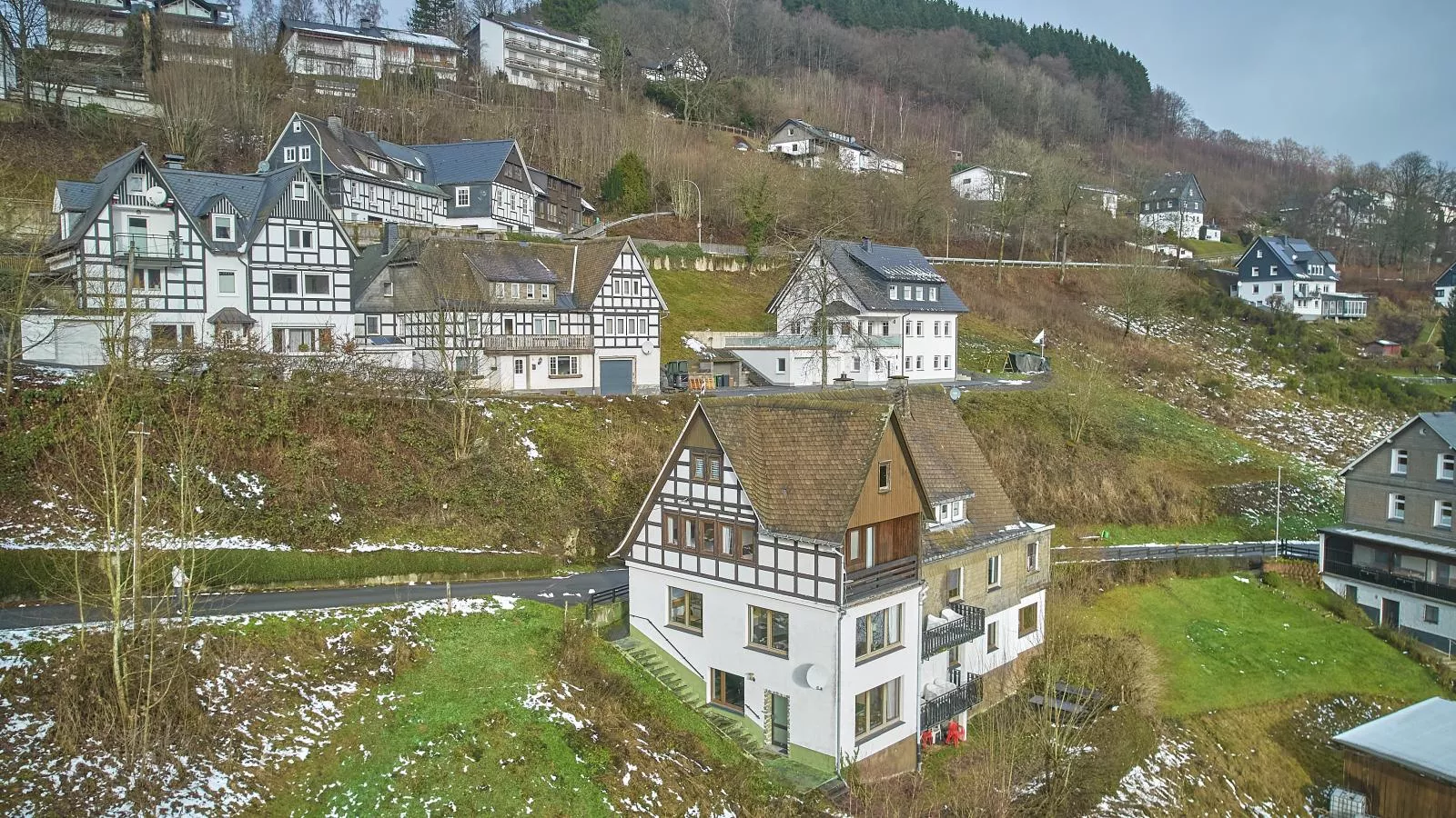 Kurhaus am Nordenau-Außenbereich Winter