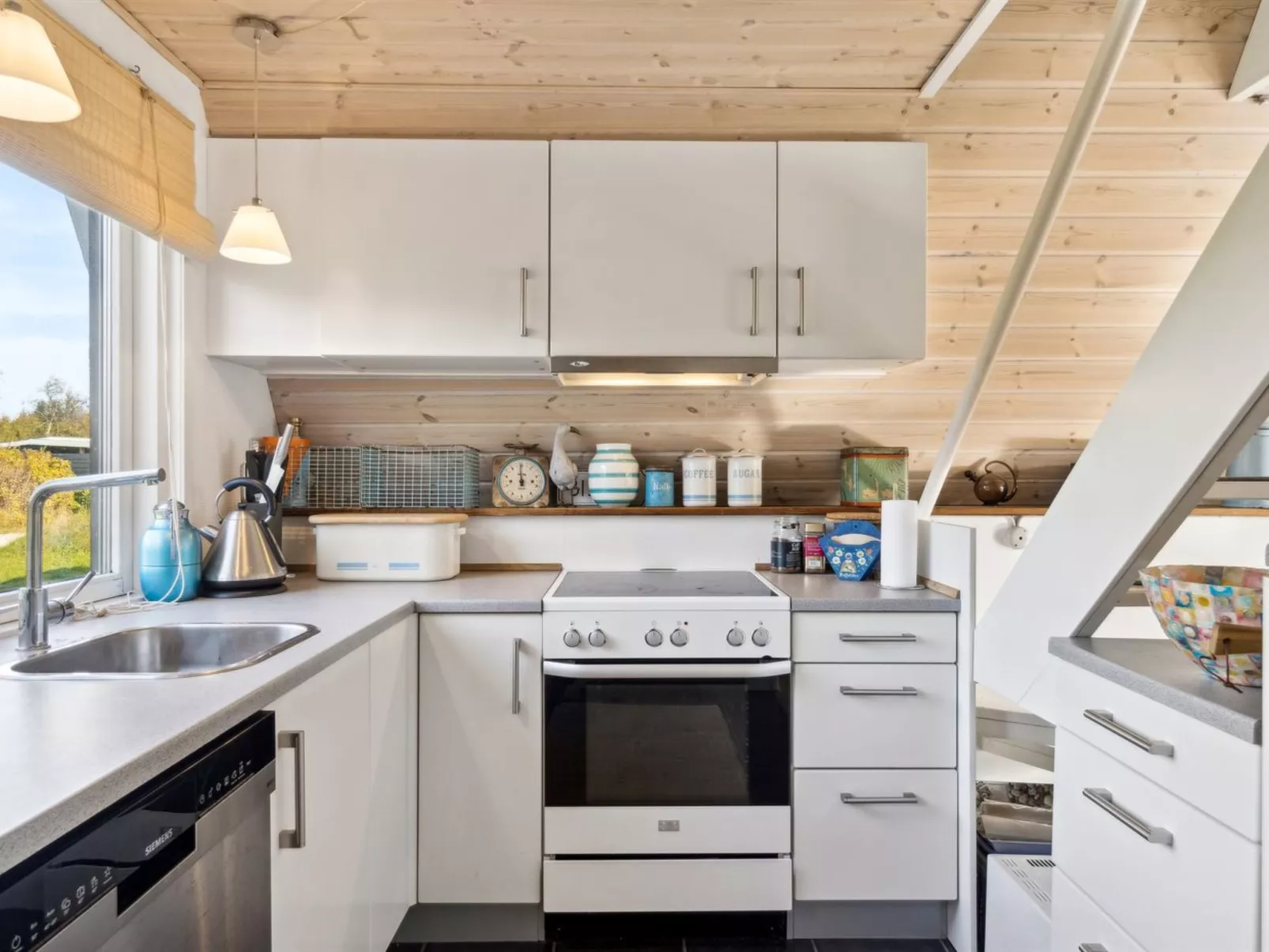 "Edgar" - 300m from the sea